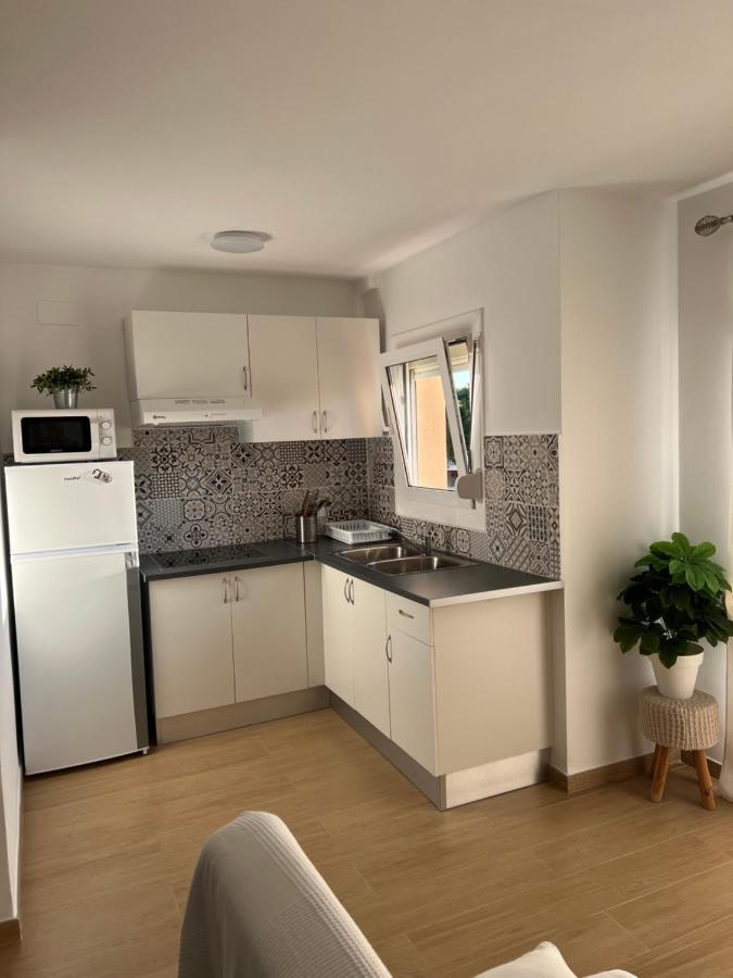 Apartamento Para 4 Personas A 200 M De La Playa. Apartment เอมปูเรียบราบา ภายนอก รูปภาพ